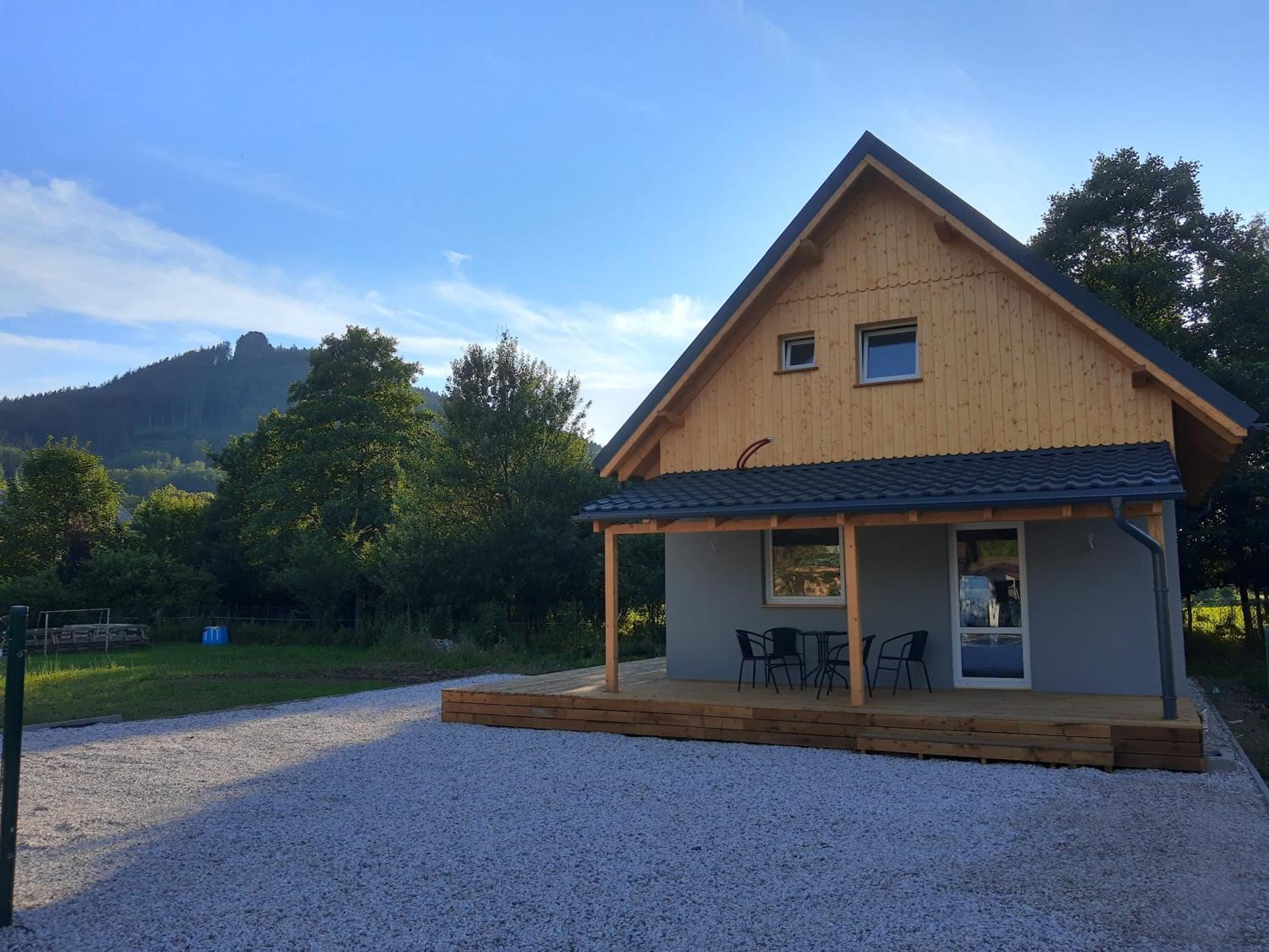 Apartamenty - Domek Bobrowe Zacisze 3 Janowice Wielkie Exterior photo
