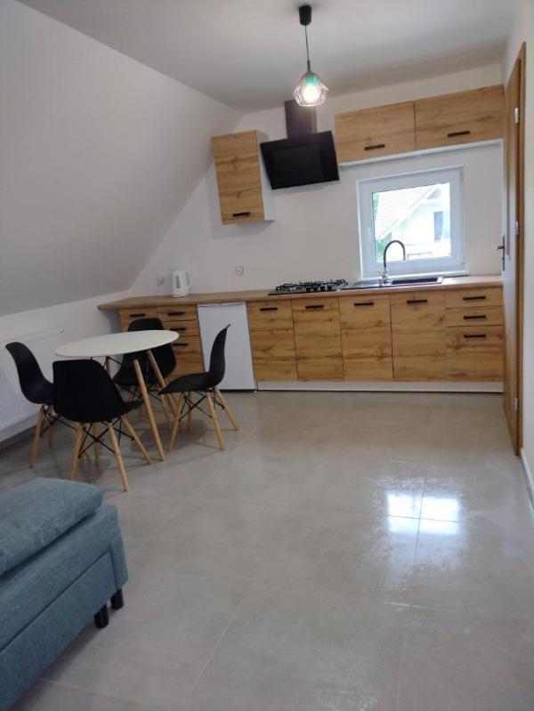 Apartamenty - Domek Bobrowe Zacisze 3 Janowice Wielkie Exterior photo